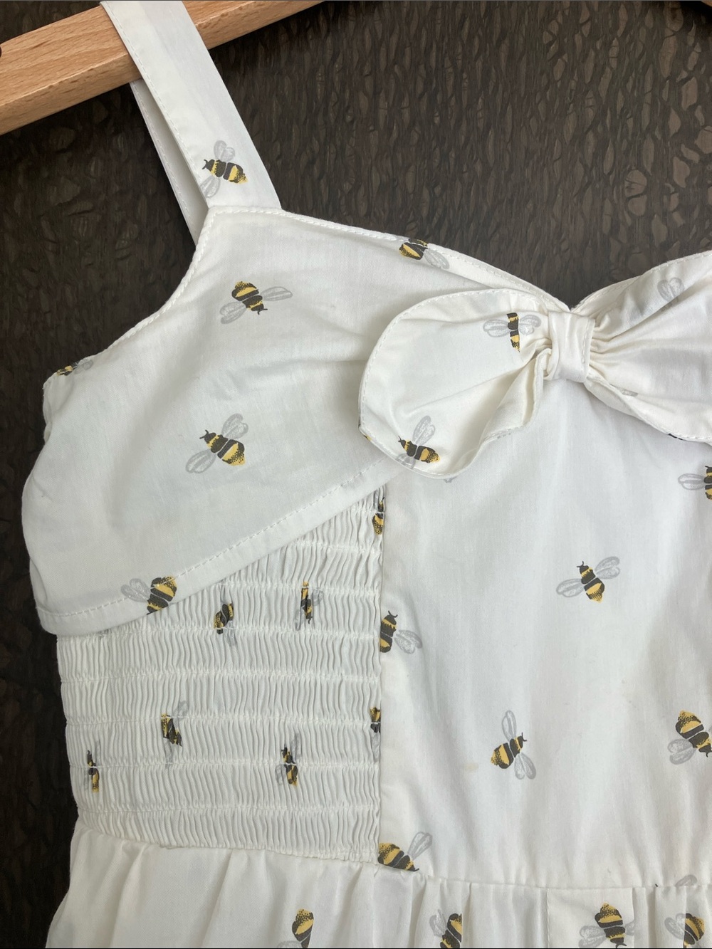 AMERICAN GIRL Cream Sundress Yellow Bee Print Front Bow Adjustable Straps Size 7 - Picture 2 of 11